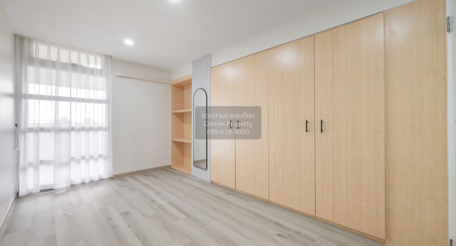 For sale 2 bedrooms condo in Pak Kret, Nonthaburi