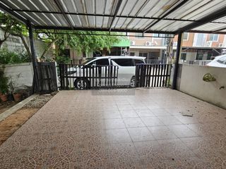 For sale 4 bedrooms townhouse in Bang Phli, Samut Prakan