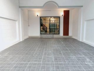 For sale 3 bedrooms townhouse in Thanyaburi, Pathum Thani