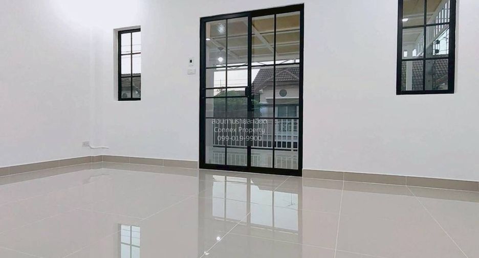 出售 3 卧室 联排别墅 在 Thanyaburi, Pathum Thani