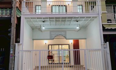 出售 3 卧室 联排别墅 在 Thanyaburi, Pathum Thani