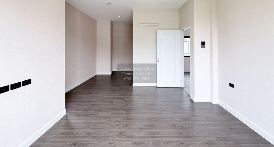 Casa en venta de 4 habitaciones en Bang Kruai, Nonthaburi