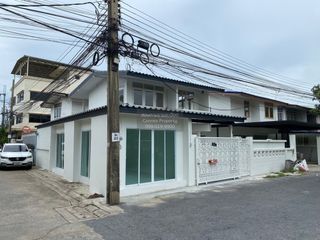 Casa en venta de 2 habitaciones en Chatuchak, Bangkok