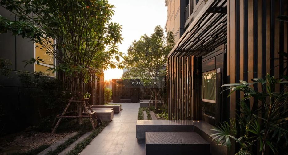 For sale 1 bed condo in Khlong Toei, Bangkok