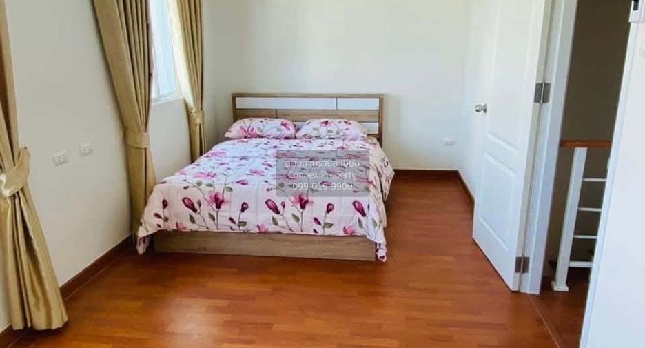 Casa adosada en venta de 3 habitaciones en Mueang Chachoengsao, Chachoengsao