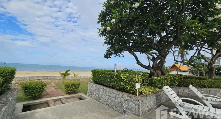 Reihenhaus zur Miete mit 4 Zimmer in Jomtien, Pattaya