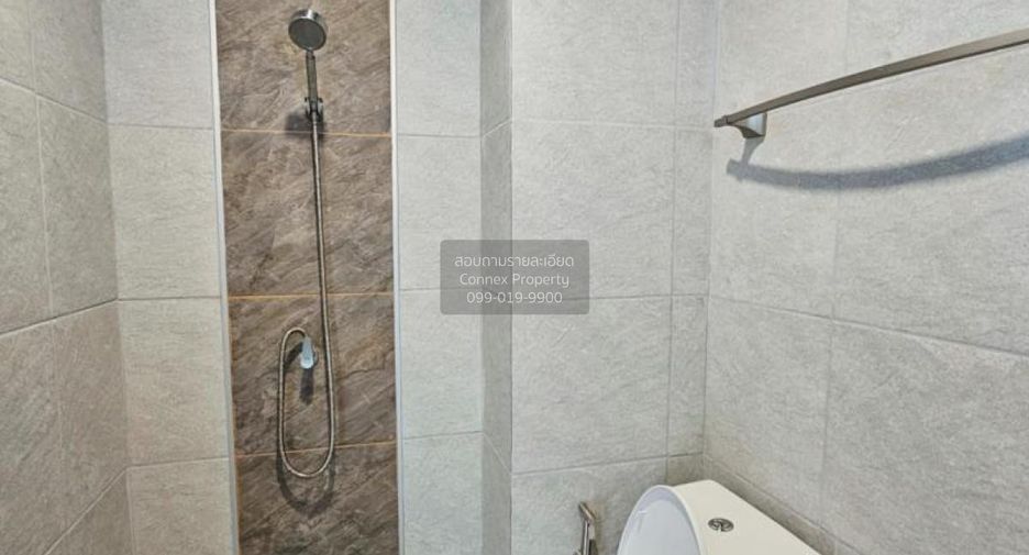 For sale 2 bedrooms condo in Watthana, Bangkok