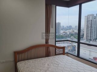 À vendre 2 chambres condo à Phra Khanong, Bangkok