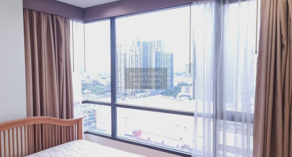 For sale 2 bedrooms condo in Phra Khanong, Bangkok