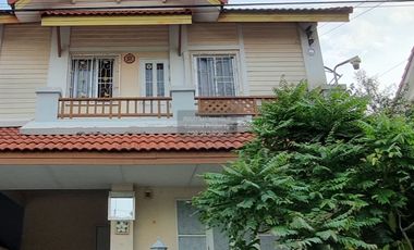 Casa adosada en venta de 4 habitaciones en Mueang Samut Sakhon, Samut Sakhon