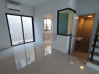 For sale 2 bedrooms townhouse in Bang Khen, Bangkok