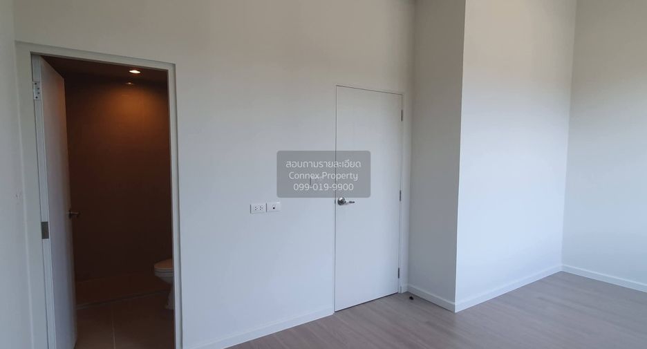 For sale 2 bedrooms townhouse in Bang Khen, Bangkok