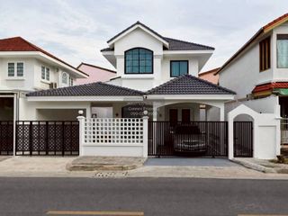 For sale 4 bedrooms house in Sai Mai, Bangkok
