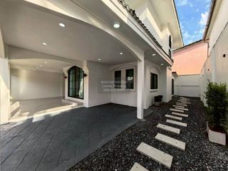 For sale 4 bedrooms house in Sai Mai, Bangkok