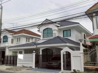 For sale 4 bedrooms house in Sai Mai, Bangkok