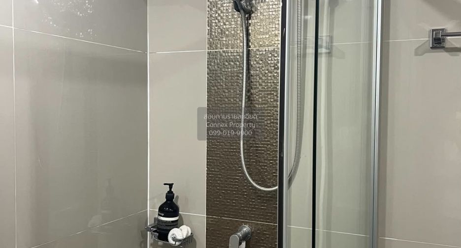 For sale 1 bed condo in Phra Khanong, Bangkok
