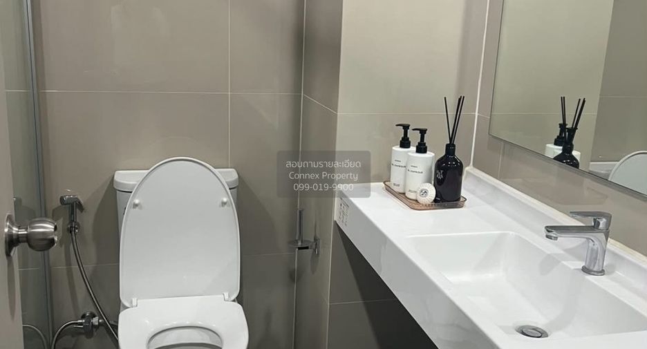 For sale 1 bed condo in Phra Khanong, Bangkok