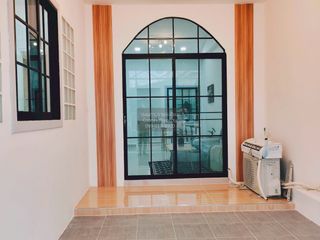 For sale 2 bedrooms townhouse in Khlong Luang, Pathum Thani
