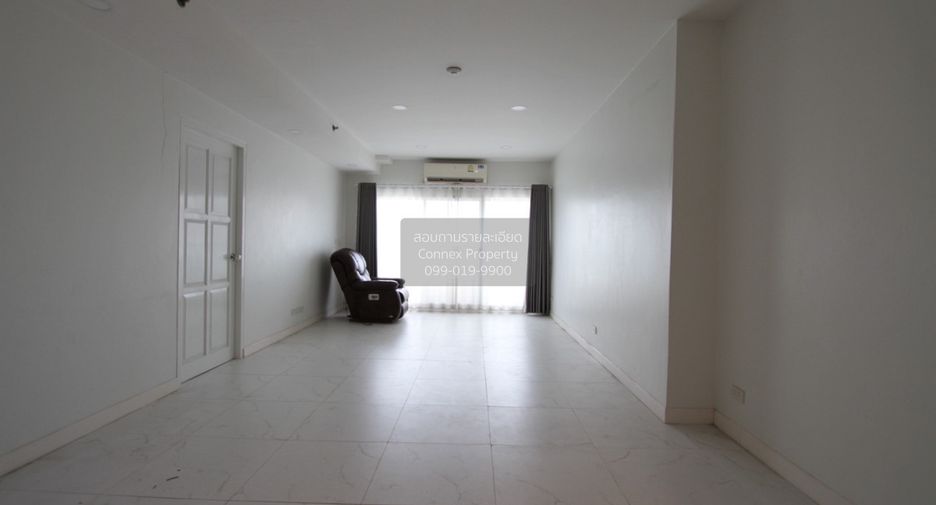 À vendre 2 chambres condo à Yan Nawa, Bangkok