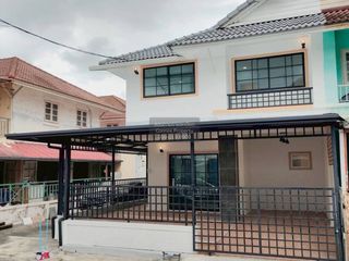 Продажа 3 спальни таунхаус в Khlong Luang, Патумтани