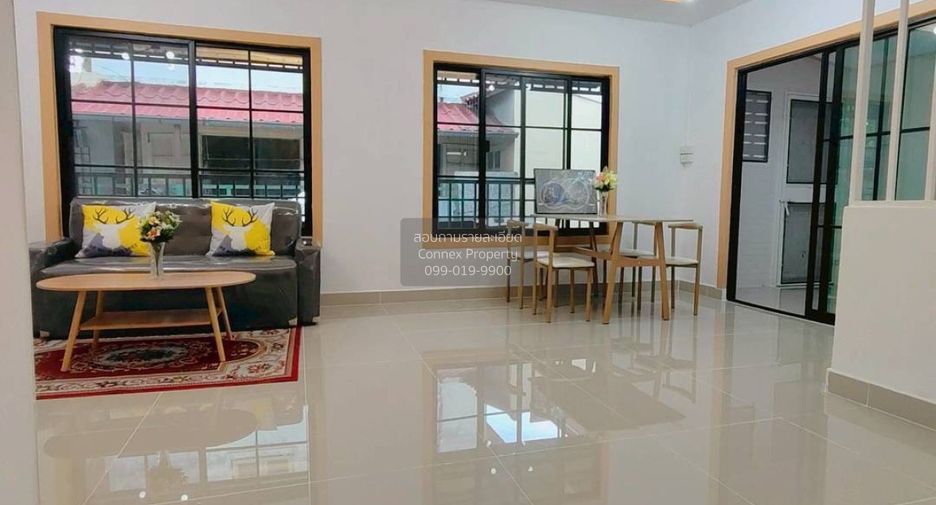 À vendre 3 chambres maison de ville à Khlong Luang, Pathum Thani