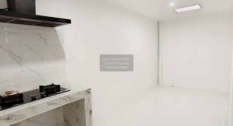 Продажа 3 спальни таунхаус в Bang Bua Thong, Нонтабури
