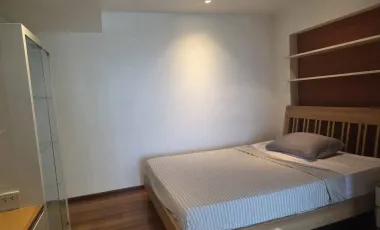 Wohnung zur Miete mit 2 Zimmer in Yan Nawa, Bangkok