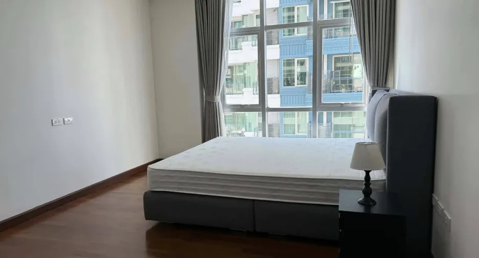 ให้เช่า 3 ห้องนอน คอนโด ใน ปทุมวัน, กรุงเทพฯ