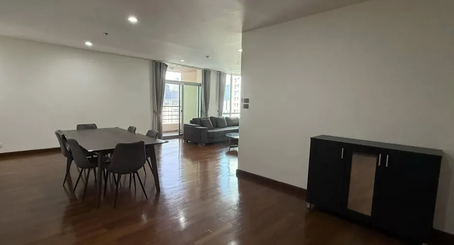 ให้เช่า 3 ห้องนอน คอนโด ใน ปทุมวัน, กรุงเทพฯ