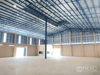 出租 仓库 在 Lat Lum Kaeo, Pathum Thani