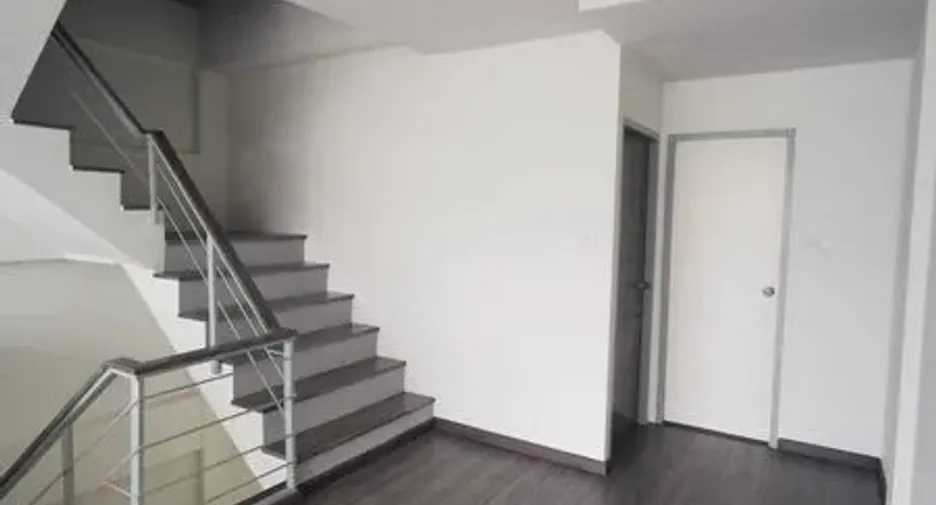 For rent そして for sale 4 ベッドルーム office in Suan Luang, Bangkok