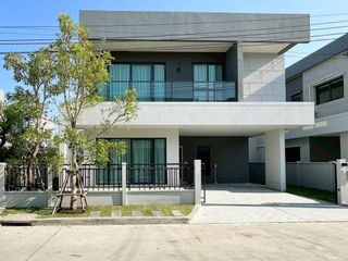 Аренда 4 спальни дом в Bang Phli, Самутпракан