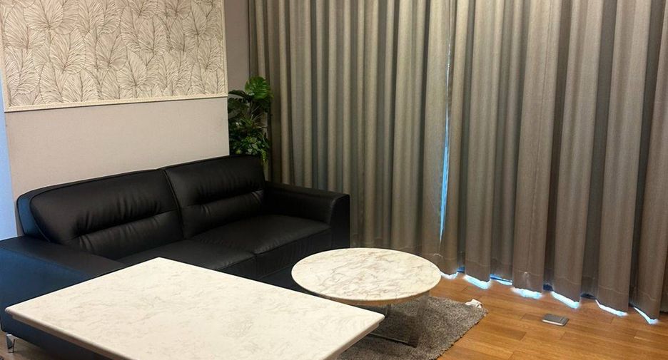 For sale 2 bedrooms condo in Khlong Toei, Bangkok