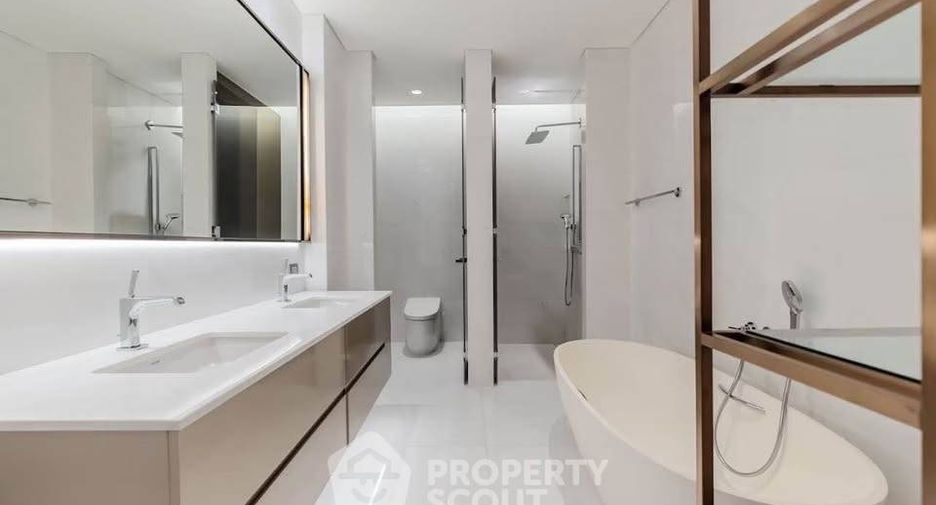 Condo en alquiler y en venta de 5 habitaciones en Pathum Wan, Bangkok
