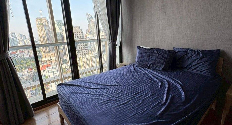 Condo en alquiler de 1 habitaciones en Khlong Toei, Bangkok