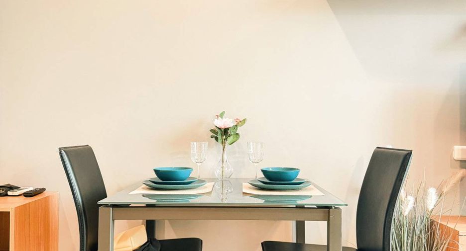 For rent 1 bed condo in Khlong Toei, Bangkok