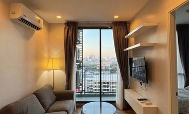 For rent 2 bedrooms condo in Phra Khanong, Bangkok