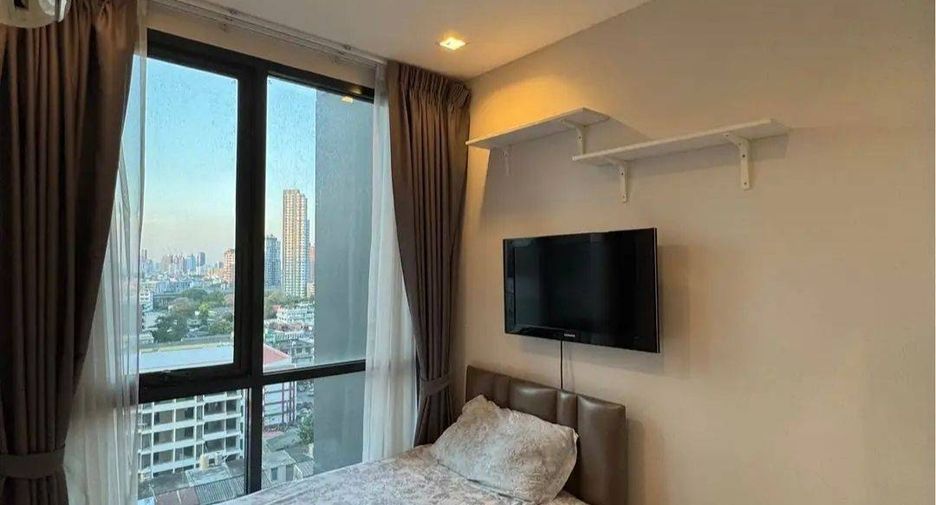 For rent 2 bedrooms condo in Phra Khanong, Bangkok
