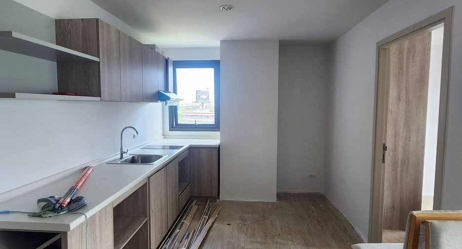 Wohnung zur Miete mit 2 Zimmer in Khlong Toei, Bangkok