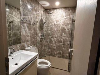 Wohnung zur Miete mit 2 Zimmer in Pathum Wan, Bangkok