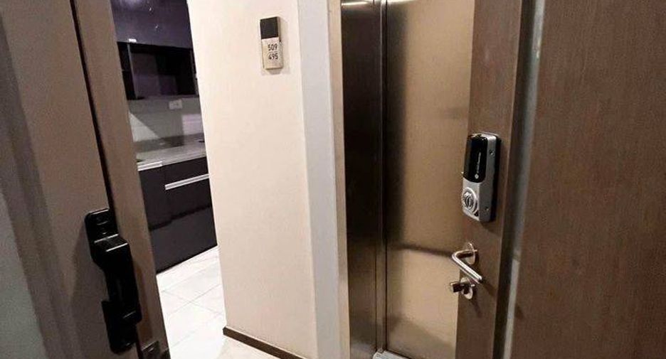 Condo en alquiler de 2 habitaciones en Pathum Wan, Bangkok