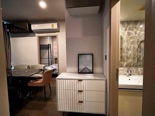 Wohnung zur Miete mit 2 Zimmer in Pathum Wan, Bangkok