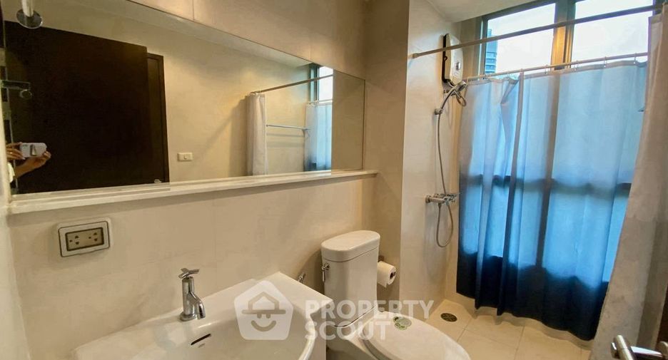 Wohnung zur Miete mit 2 Zimmer in Khlong Toei, Bangkok