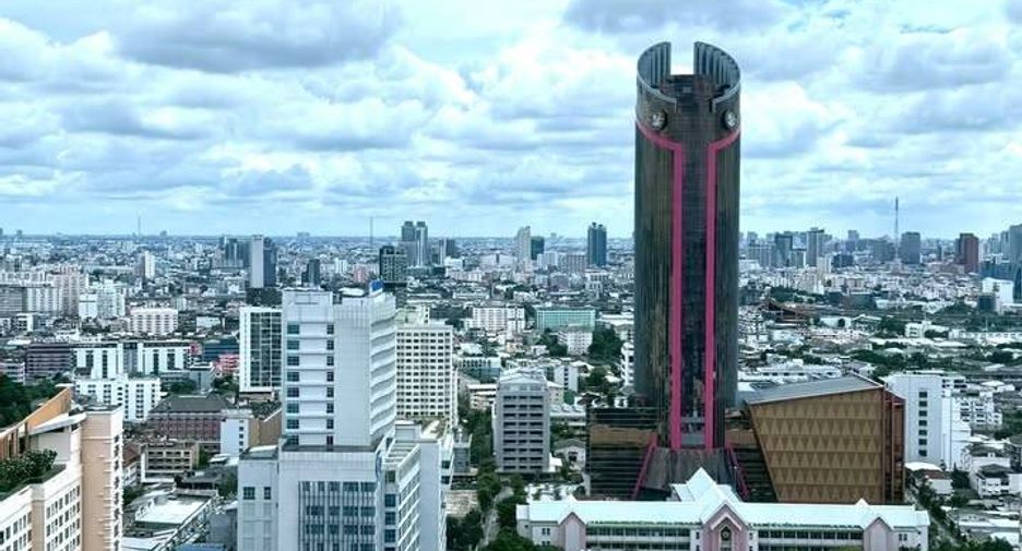 For rent 1 bed condo in Phaya Thai, Bangkok
