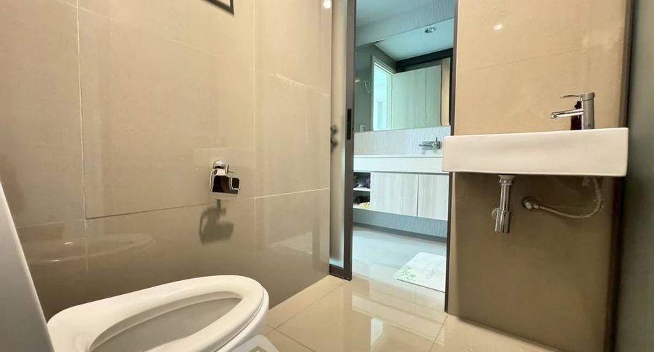 Condo en alquiler de 1 habitaciones en Khlong Toei, Bangkok
