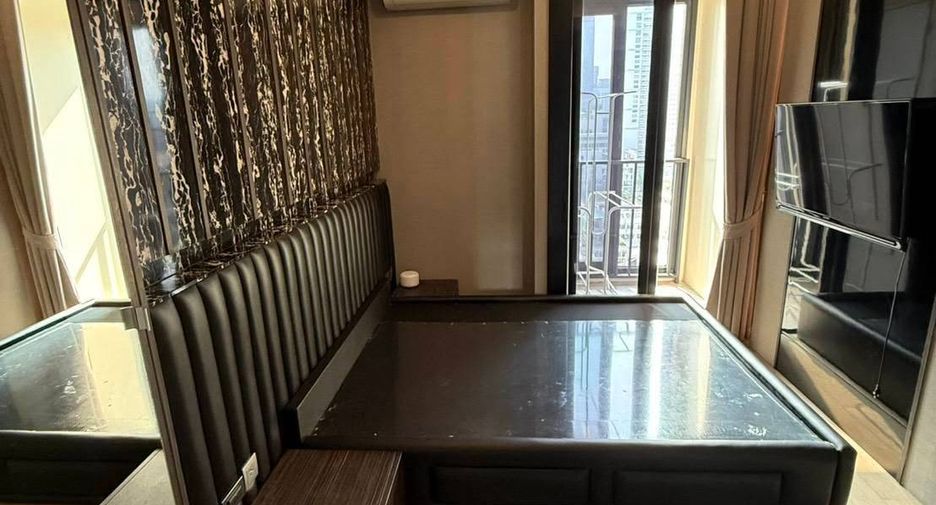 For rent 1 Beds condo in Khlong Toei, Bangkok