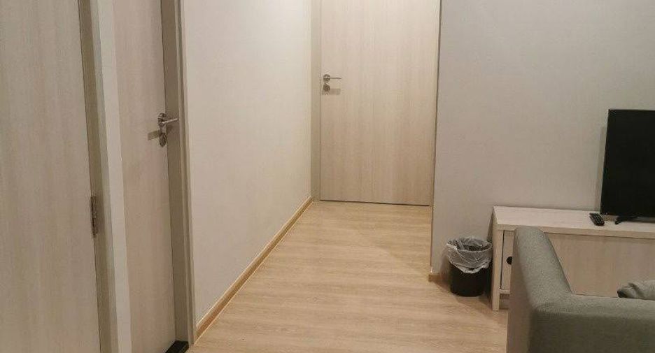 Аренда 2 спальни кондо в Хуаи Кхщанг, Бангкок