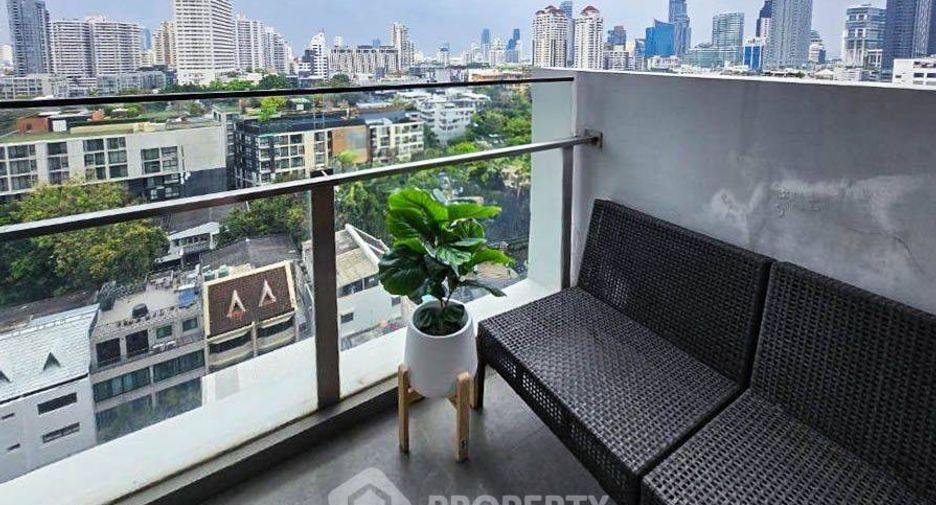 Продажа 2 спальни кондо в Кхлонг Тоеи, Бангкок