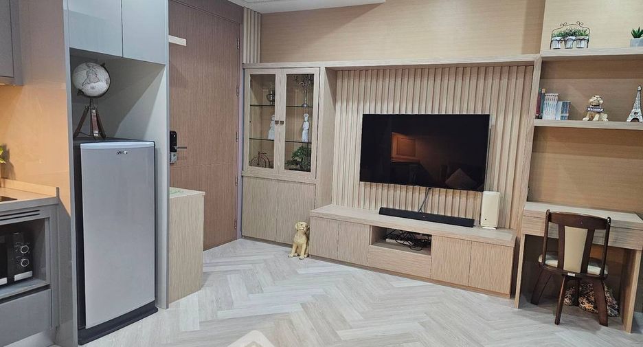 For rent and for sale 1 bed condo in Ratchathewi, Bangkok
