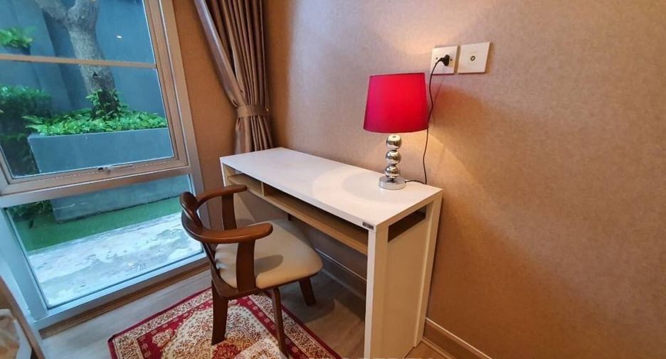 For sale 2 ベッドルーム condo in Watthana, Bangkok